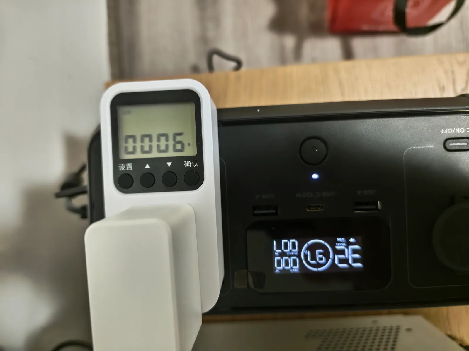 EcoFlow RIVER 3 powering a low-power router at approximately 6W